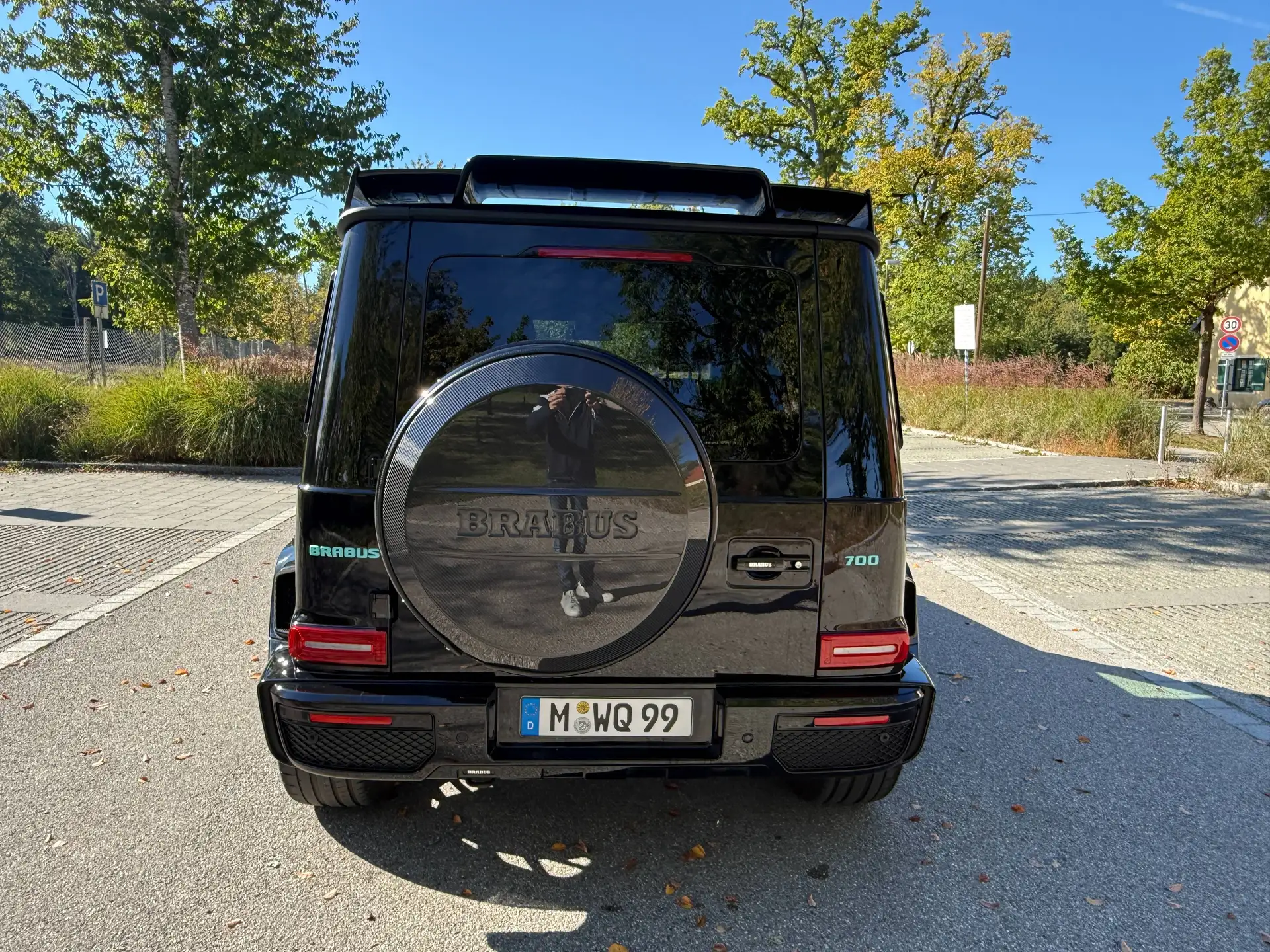 벤츠 G-Class G 63 AMG 2023 검정 사진 3