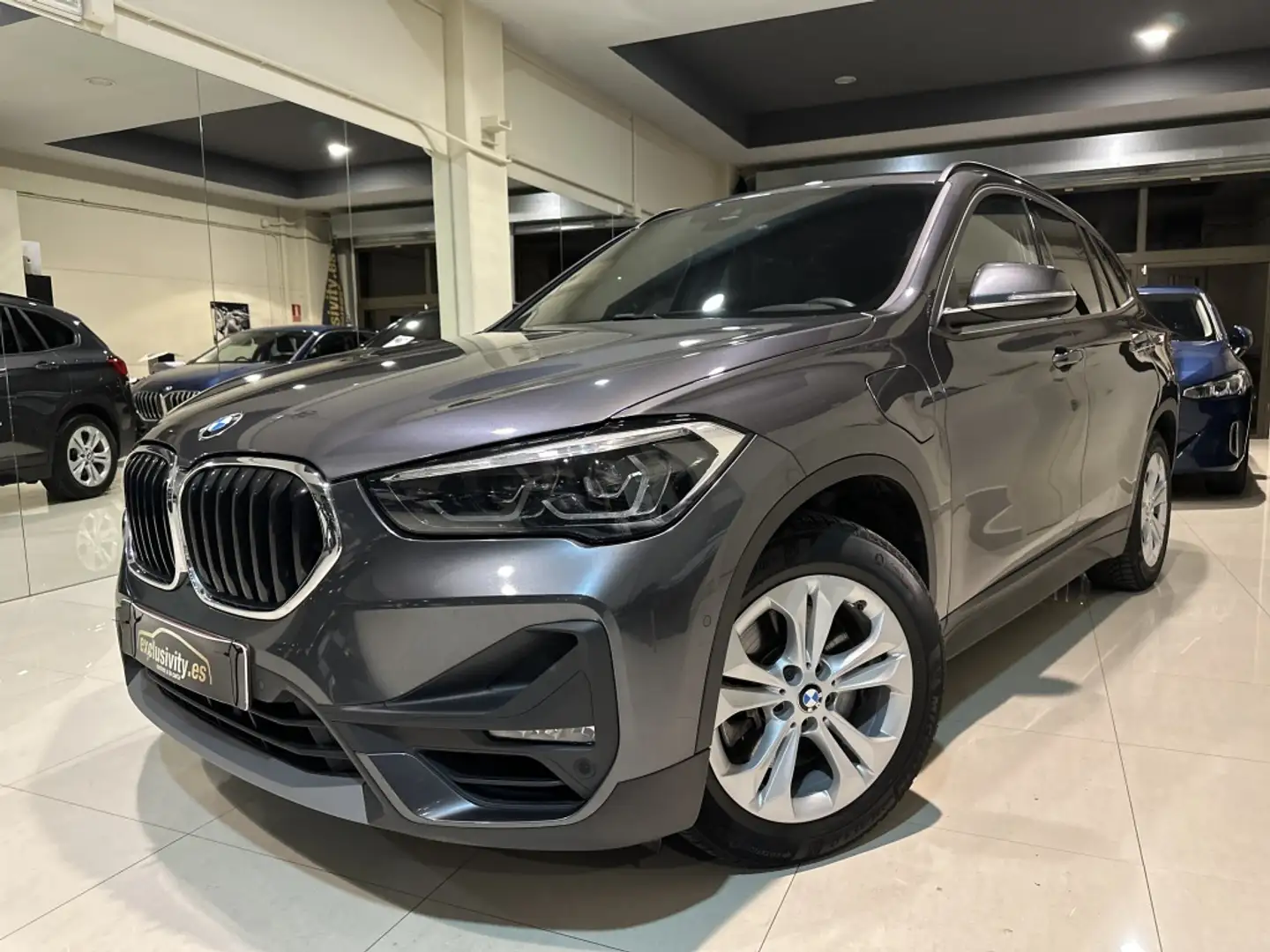 BMW X1 xDrive25eA Gris - 1