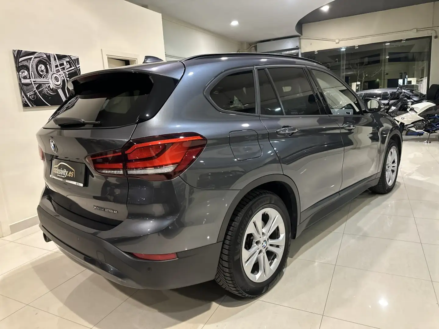 BMW X1 xDrive25eA Gris - 2