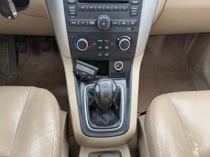 Chevrolet Captiva 2.0 VCDi LTX 2011, foto 15