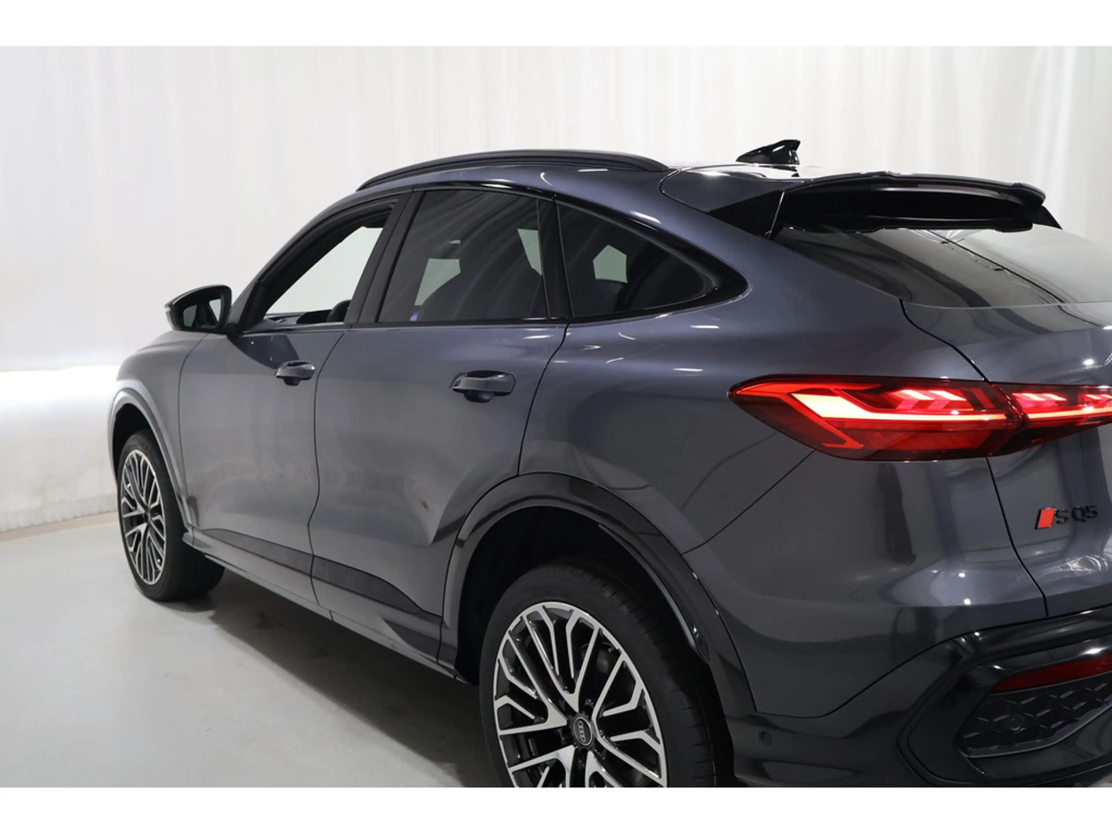 Audi SQ5 Sportback TFSI 270 kW S tronic Pano/Tech pro/OLED/HuD/B&O/S-Luftfa — photo 15