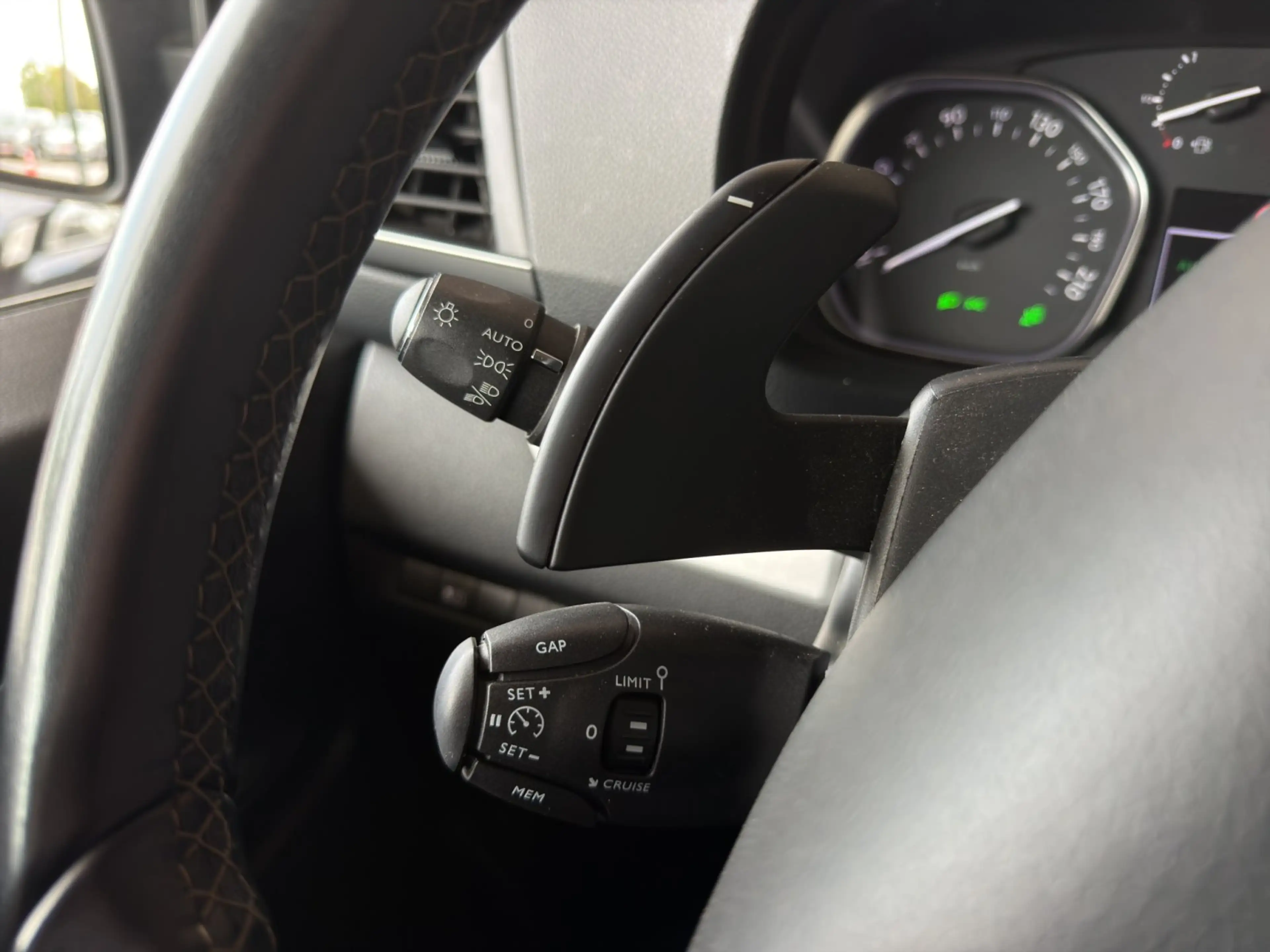 Opel Zafira Life Tourer L2 2.0 D /Pano/ACC/StHzg/Massage/el.Tür — photo 14