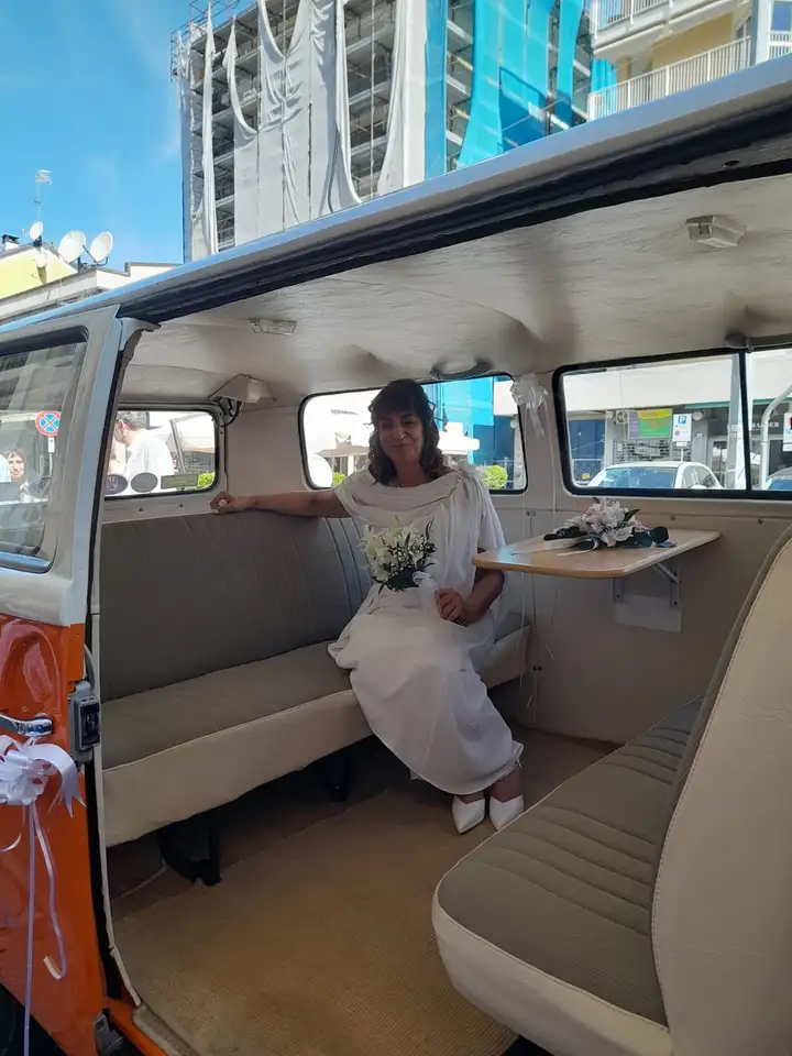 Volkswagen T2 Salottino, foto 3