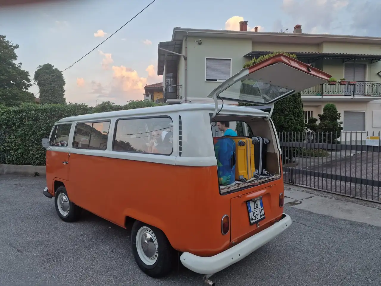 Volkswagen T2 Salottino, foto 2