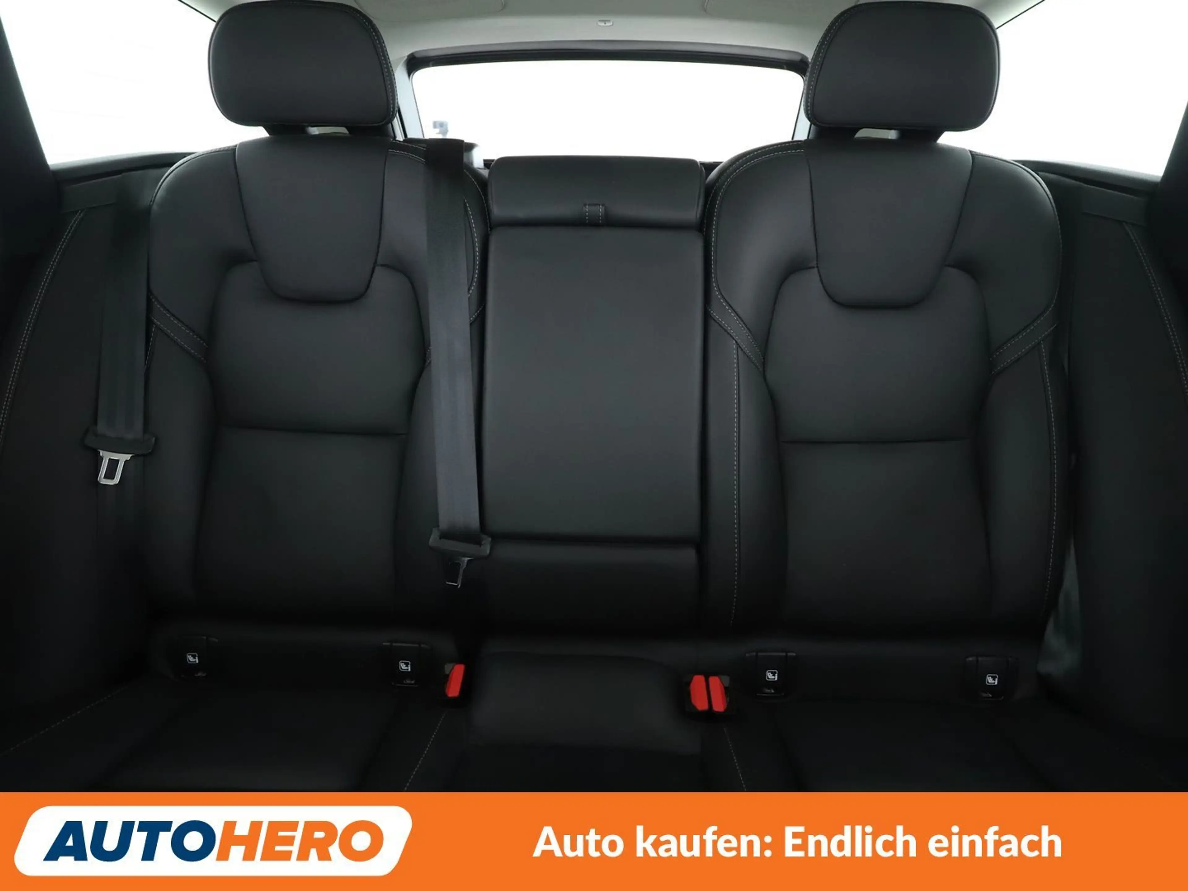 Volvo V90 2.0 T6 Recharge Plug-in Hybrid Plus Dark AWD — photo 15