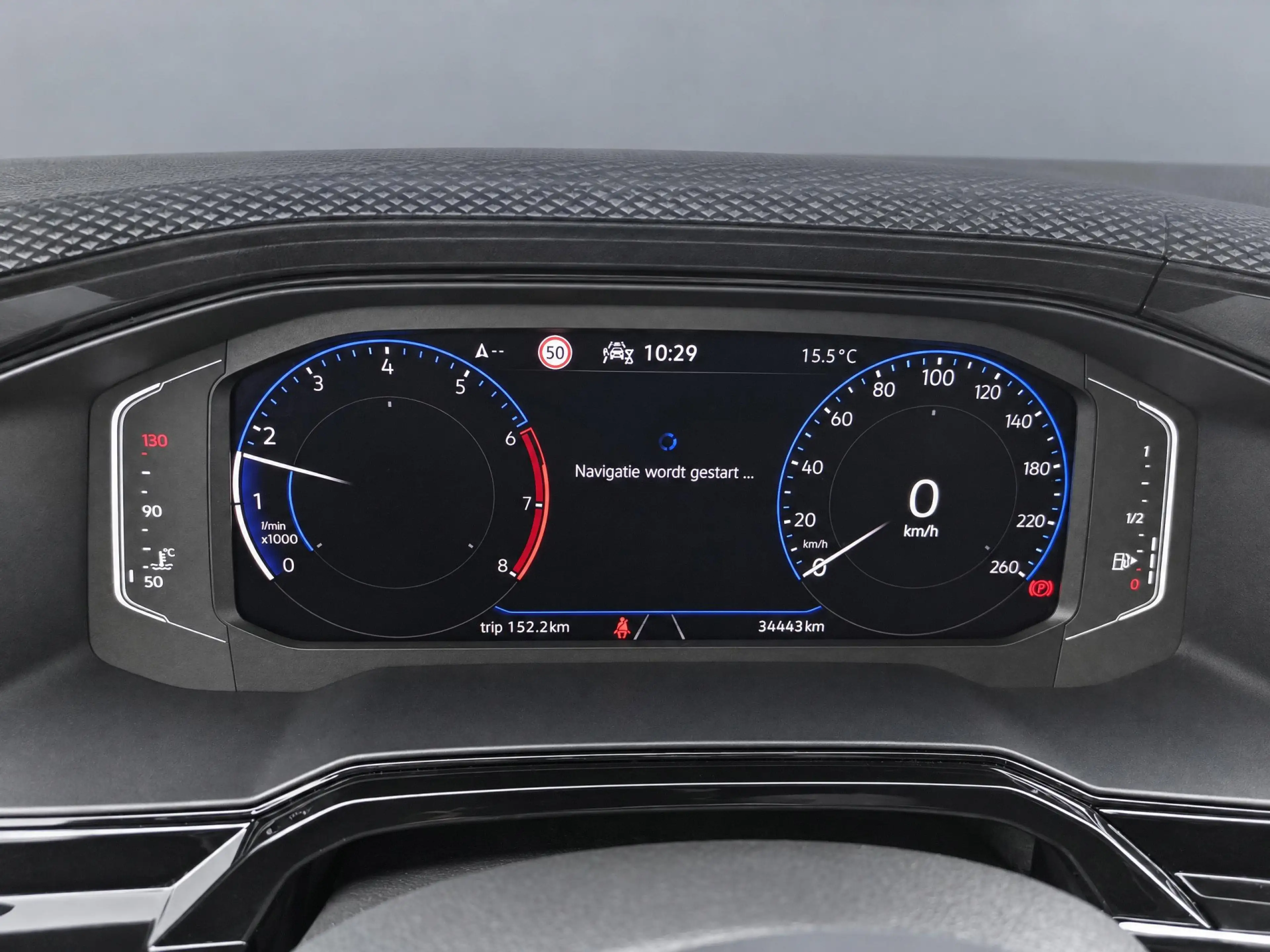 Volkswagen Taigo 1.0 TSI Life / Navigatie / Climate control / Afnee — photo 15
