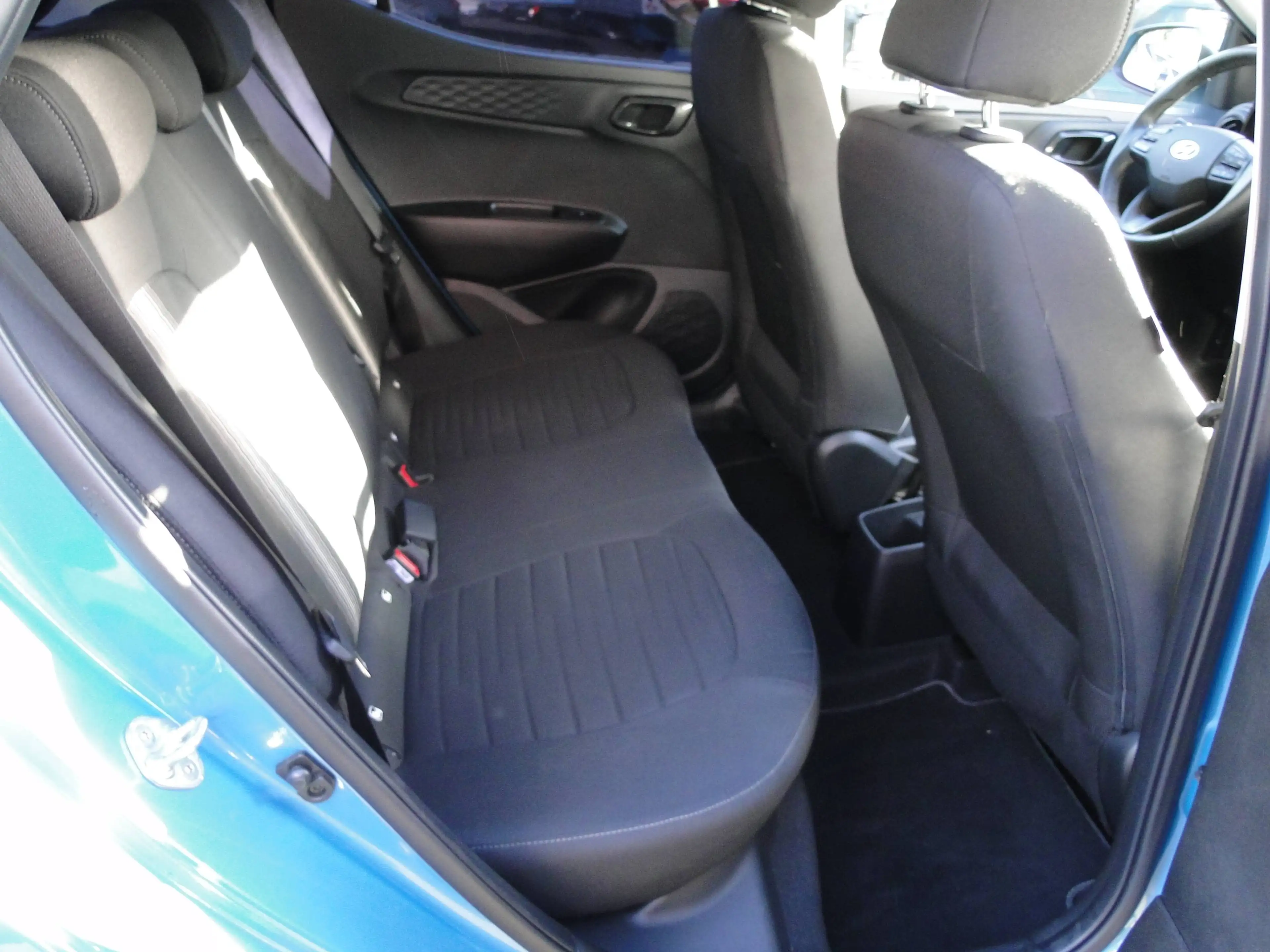 Hyundai i10 i10 1.0i Twist — photo 10
