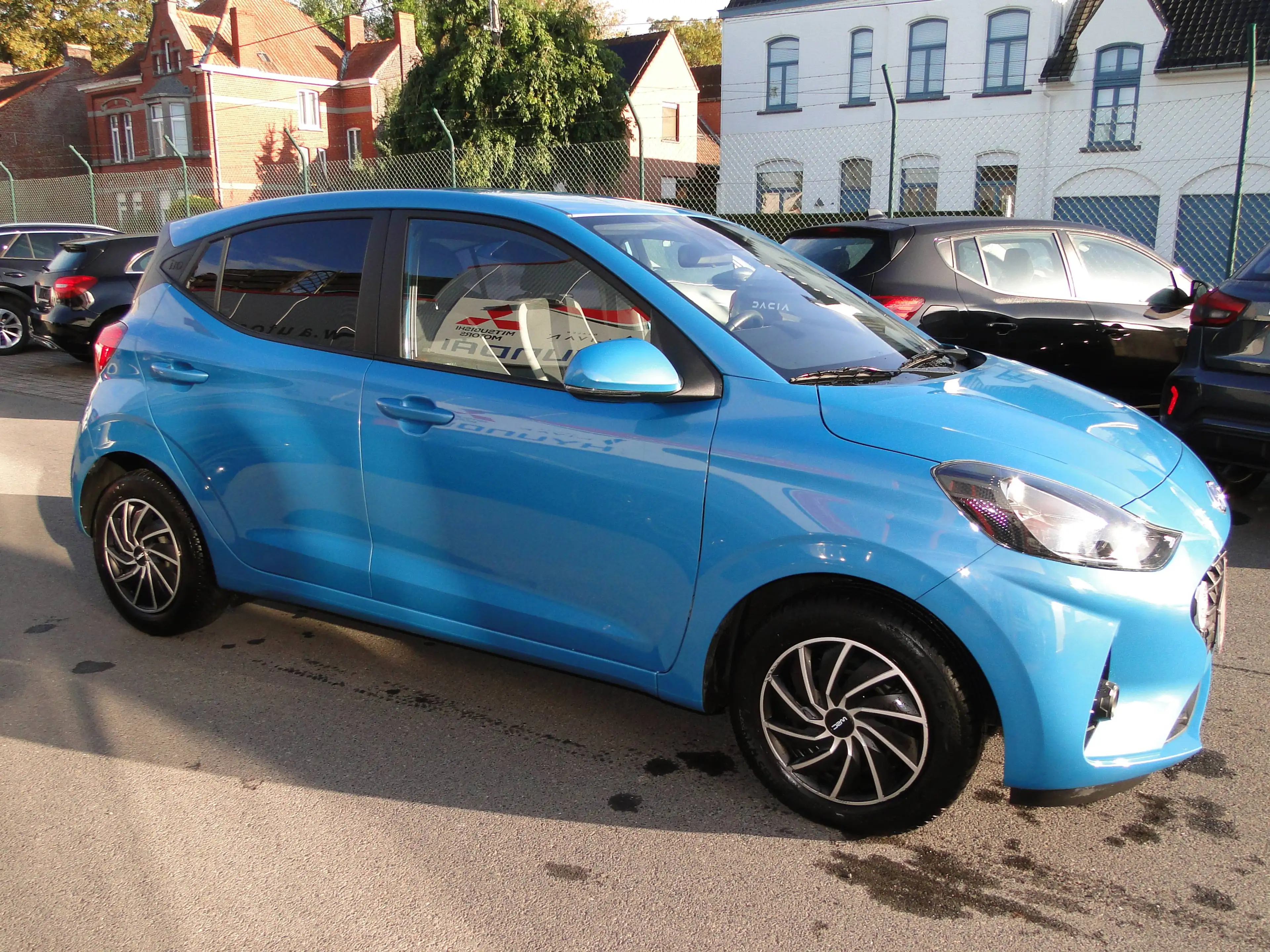 Hyundai i10 i10 1.0i Twist — photo 8
