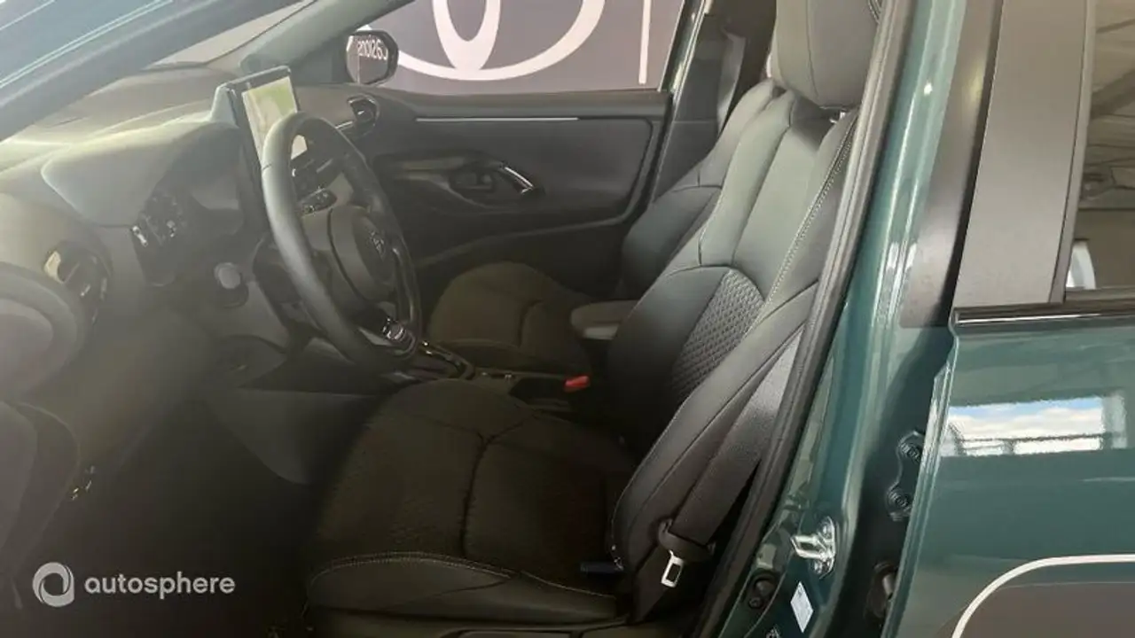 Toyota Yaris Yaris — photo 12