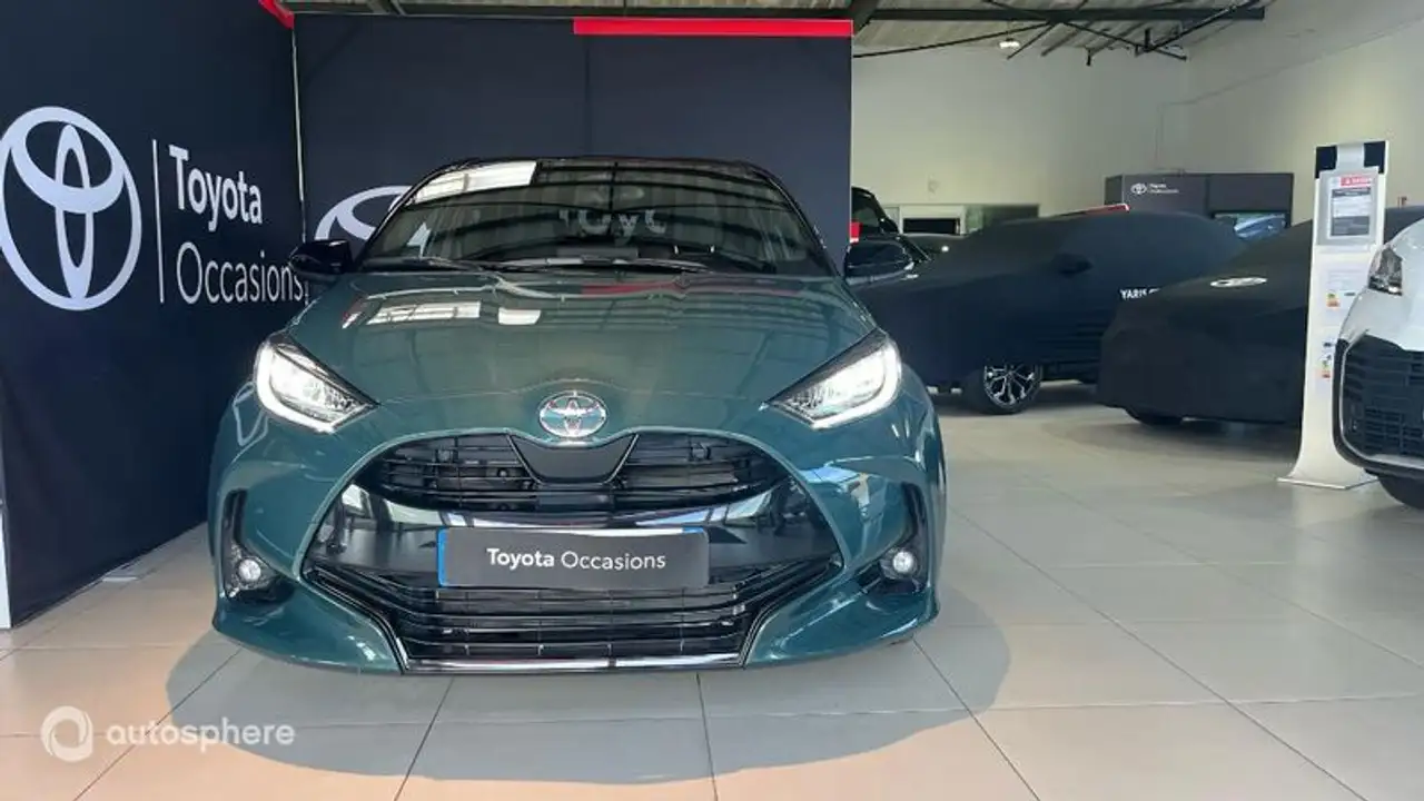 Toyota Yaris Yaris — photo 2