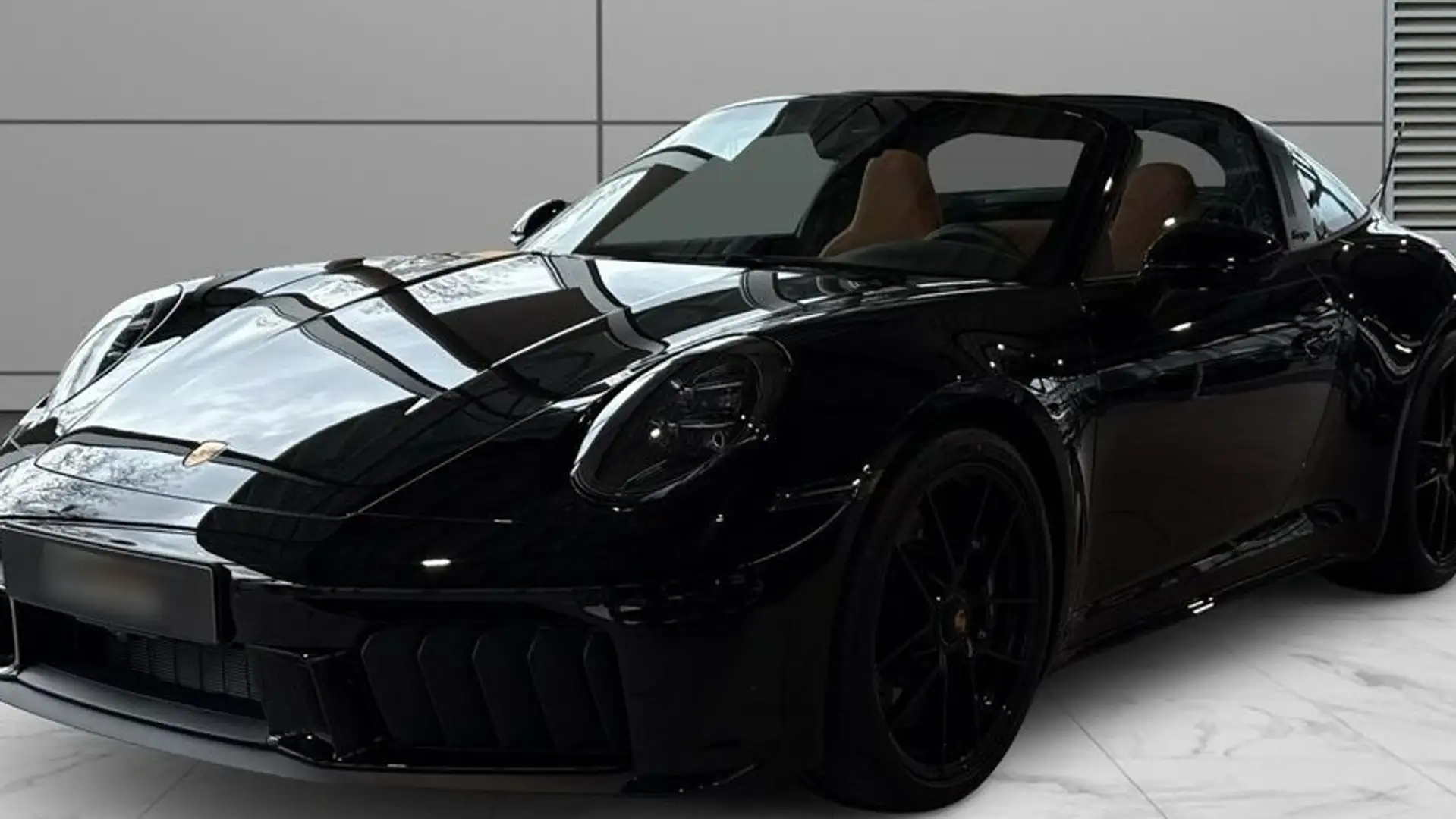 Porsche 992 Targa 4 GTS PDK Negro - 2