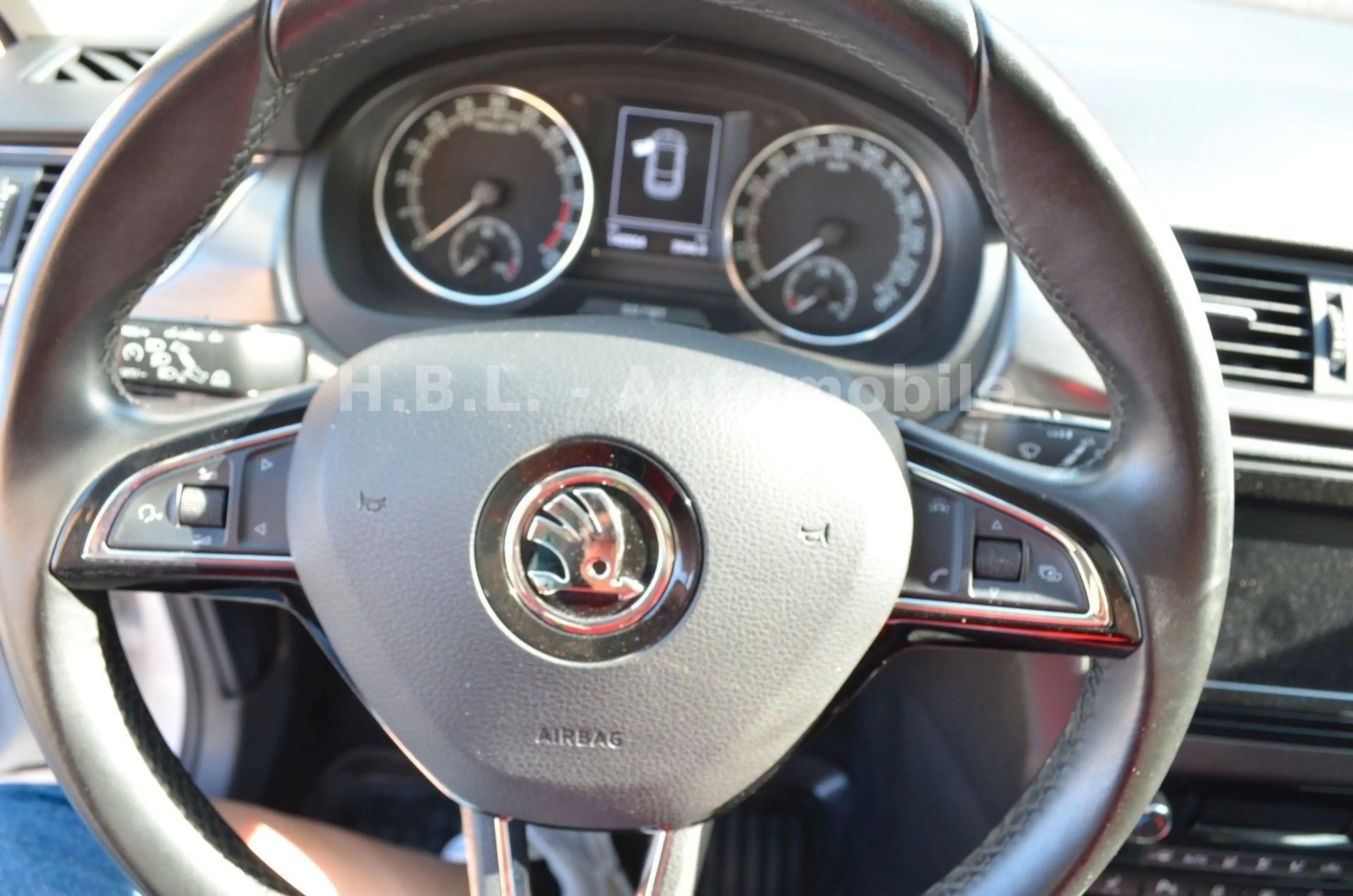 Skoda Rapid/Spaceback 1,6 Spaceback Style/1.Hd/Kamera/Navi/Tempo — photo 11