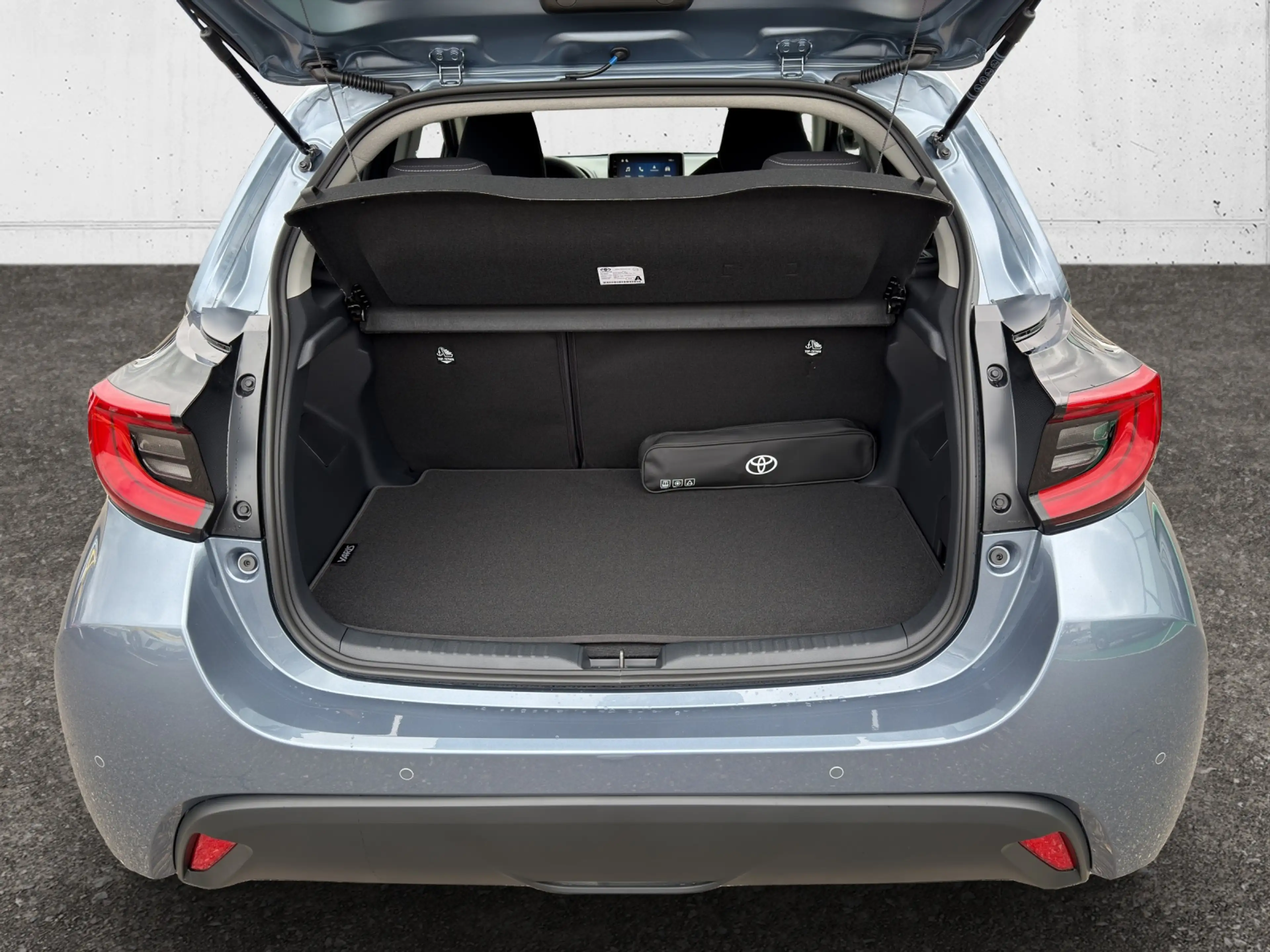 Toyota Yaris Teamplayer Technik Paket 5t. — photo 4
