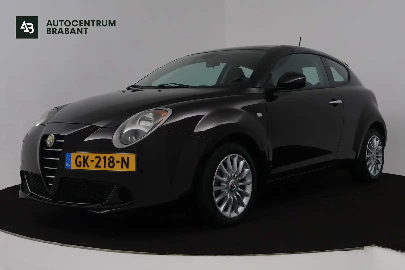 Alfa Romeo MiTo 1.4 Essential (AIRCO, RADIO, ELEKTR RAMEN) Zwart - 1