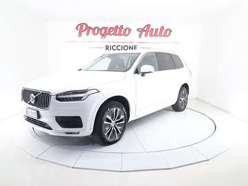 XC90 2.0 b5 Momentum Pro awd 7 Posti geartronic
