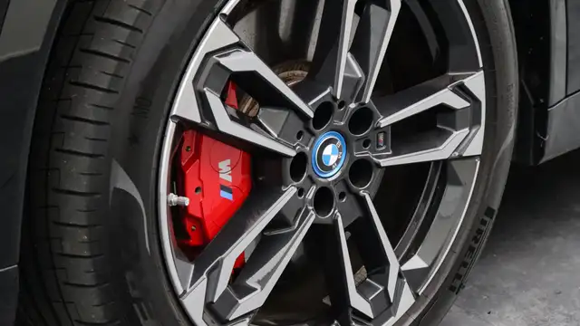 BMW X1 view 7