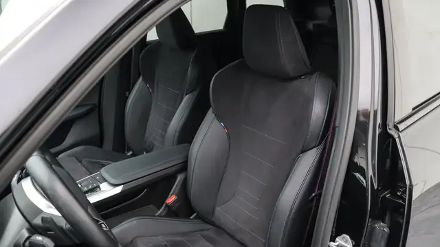 BMW X1 view 10