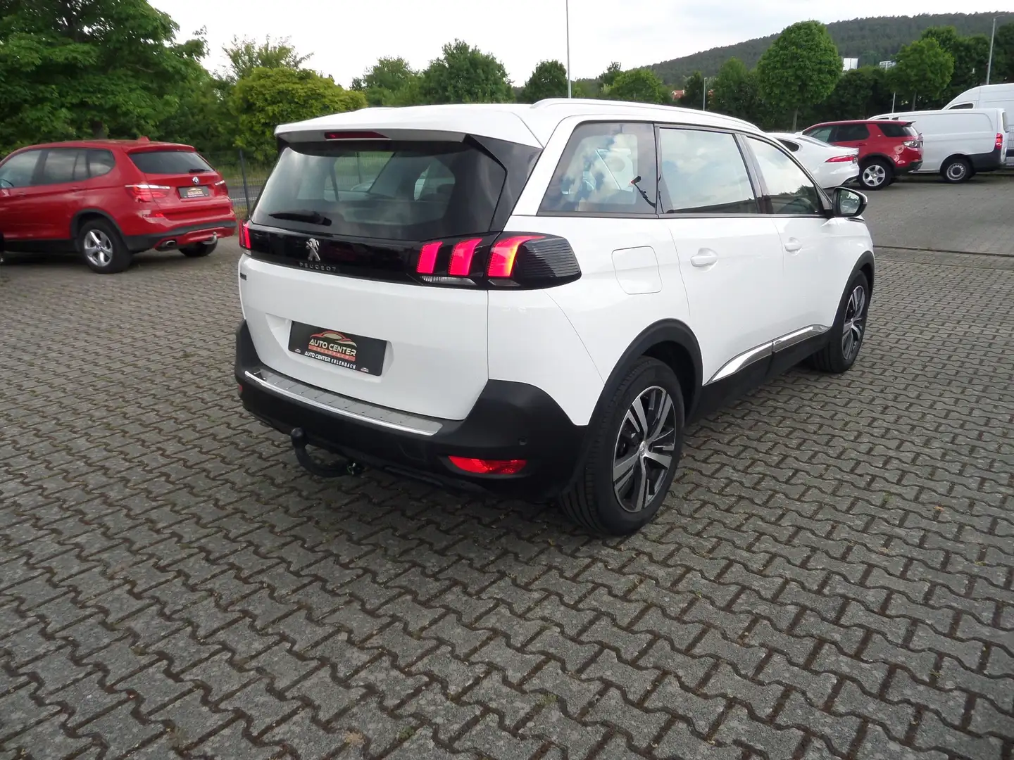 Peugeot 5008 Allure 2.0 BlueHDI+Navi+AHK+PanoSD+7xLeder+Massage Blanco - 2