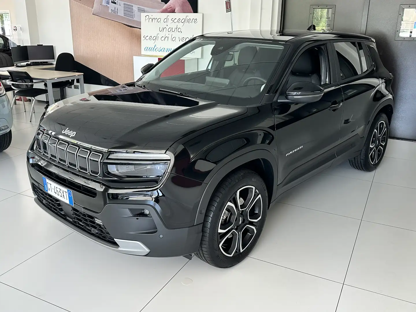 Jeep Avenger Avenger e-hybrid mhev Summit fwd 110cv Schwarz - 1