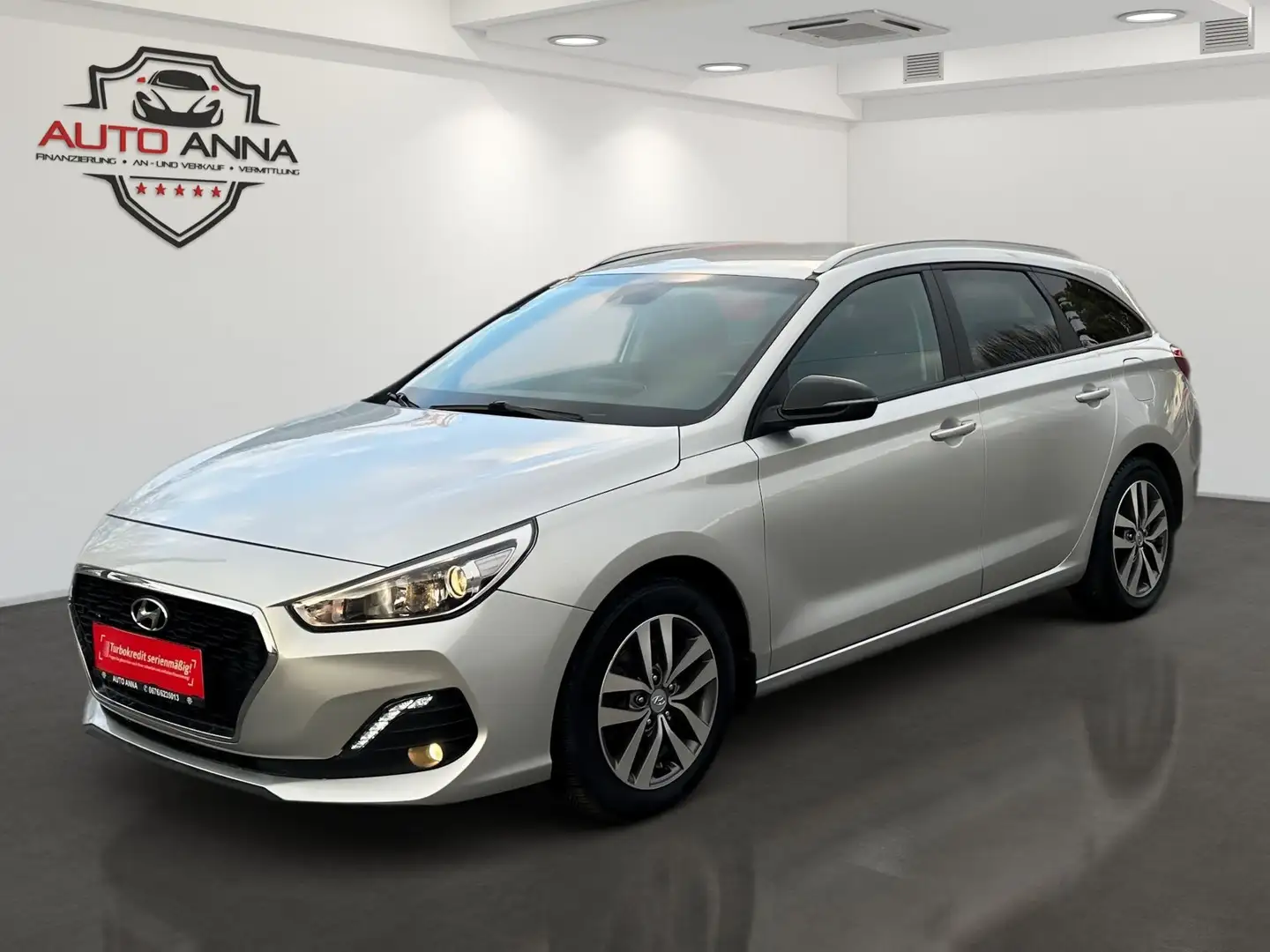 Hyundai i30 CW 1,6 CRDi Level 3 Plus **Finanzierung möglich** Grau - 1