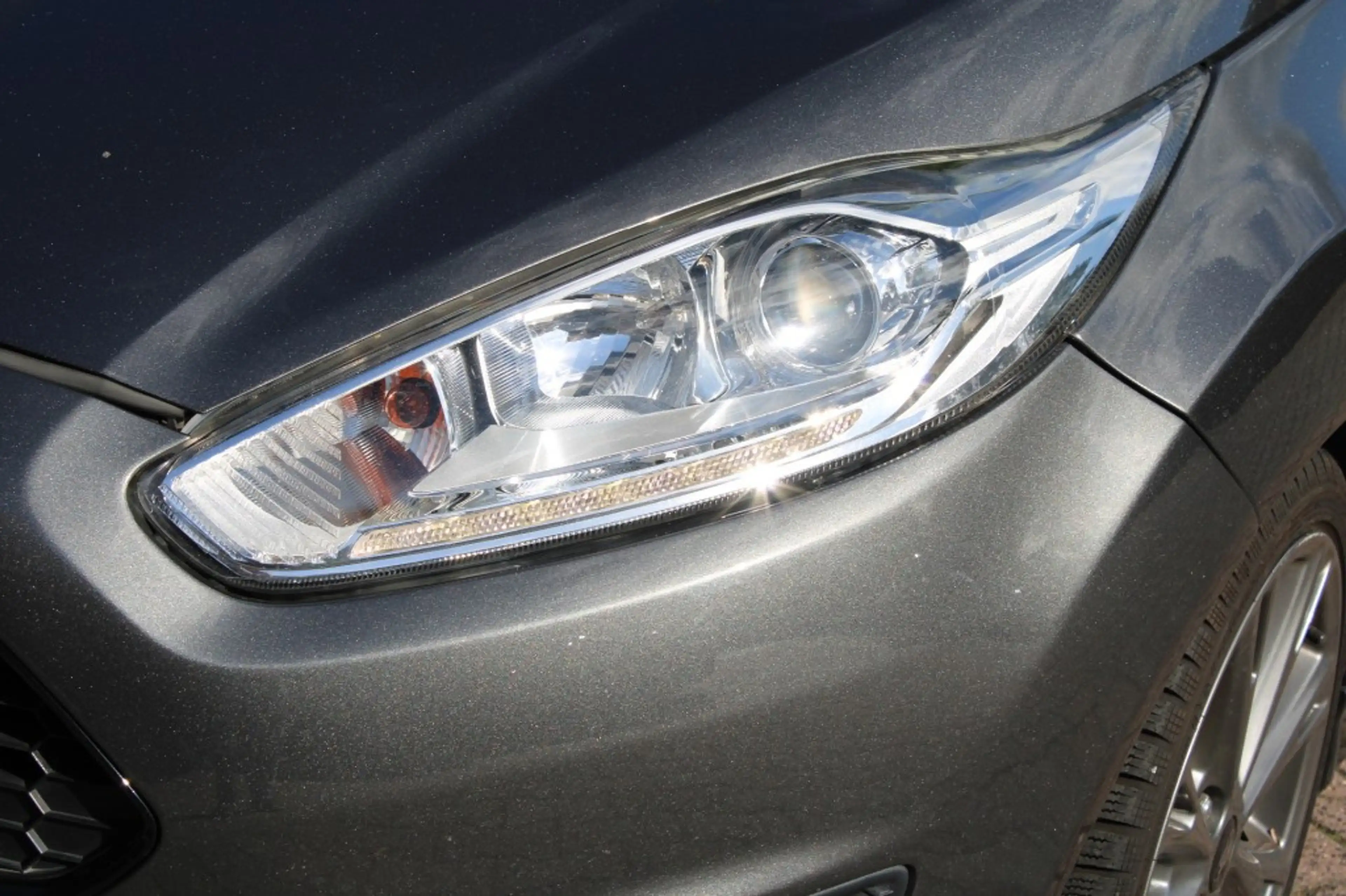 Ford Fiesta 1.0 EcoBoost Black Edition 140PK ST-Line - Navi Ai — photo 10