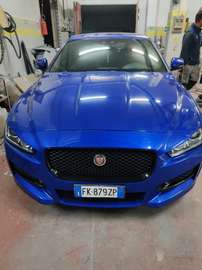 2.0d i4 R-Sport awd 240cv