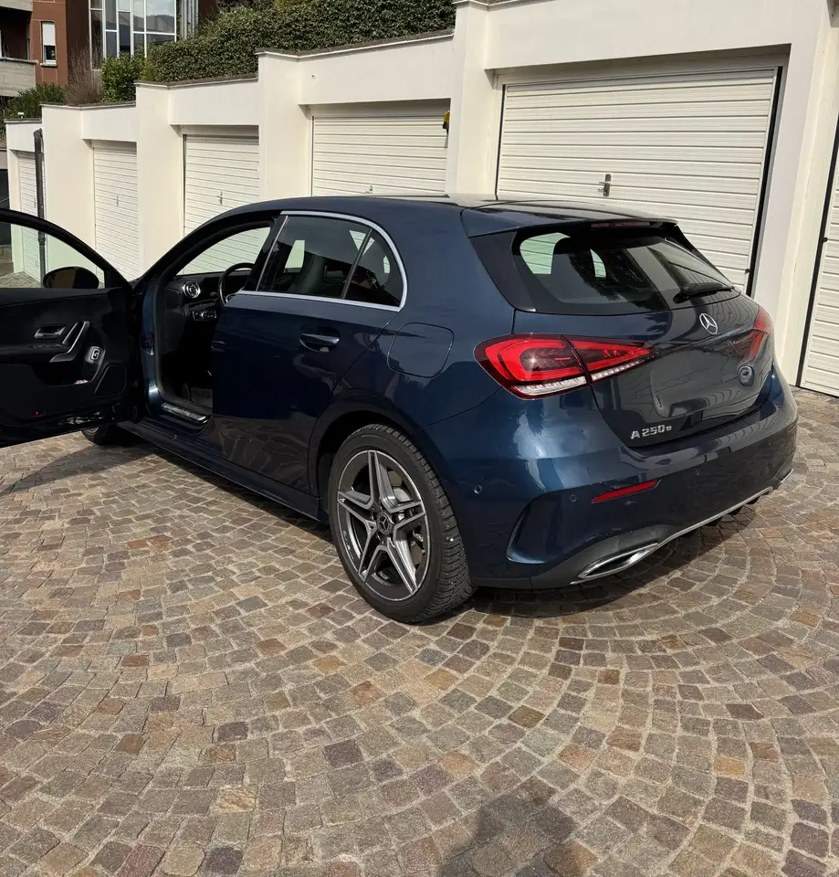Mercedes-Benz A 250