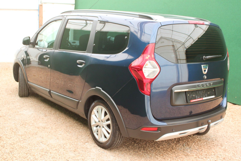 Dacia Lodgy Step. 1.3/ 7-Sitze/ AHK/ Alu/ SHZ/ Navi — photo 5