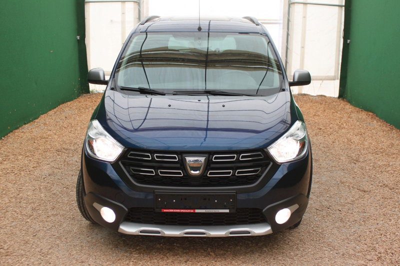 Dacia Lodgy Step. 1.3/ 7-Sitze/ AHK/ Alu/ SHZ/ Navi — photo 10