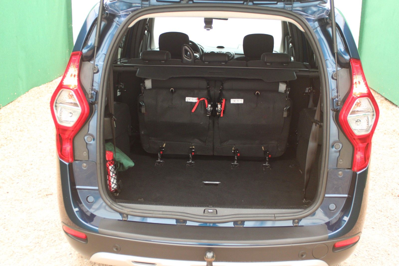 Dacia Lodgy Step. 1.3/ 7-Sitze/ AHK/ Alu/ SHZ/ Navi — photo 11