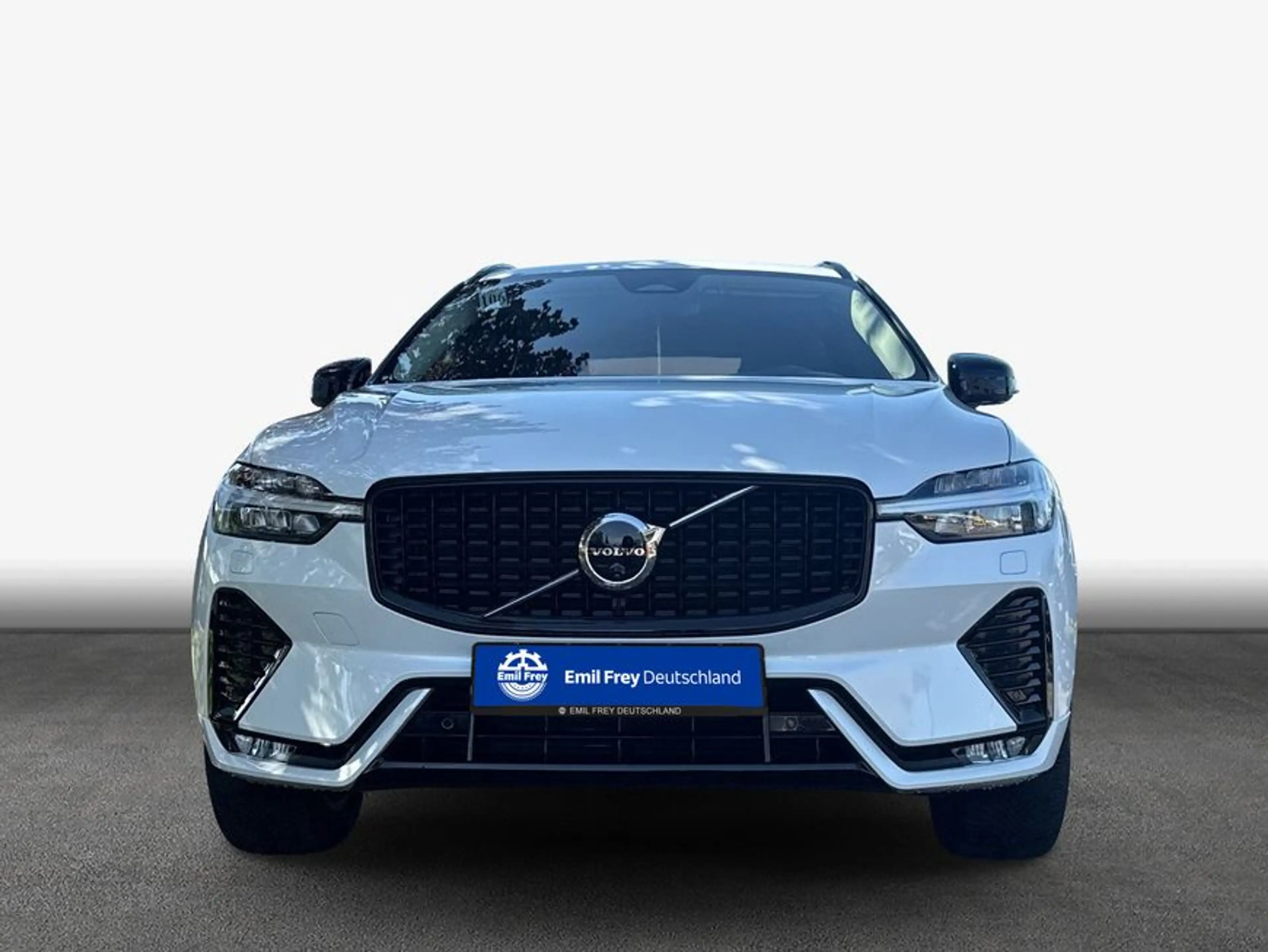 Volvo XC60 XC60 B5 B AWD Plus Dark Busi AHK 360°V GJR H-Up — photo 3