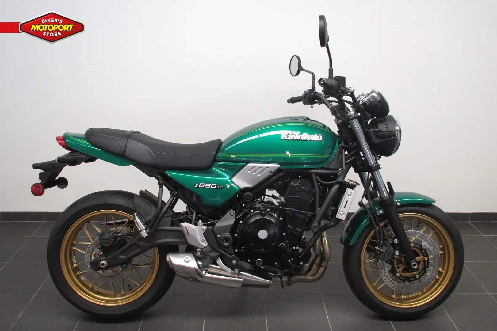 Kawasaki Z 650 RS Verde - 1