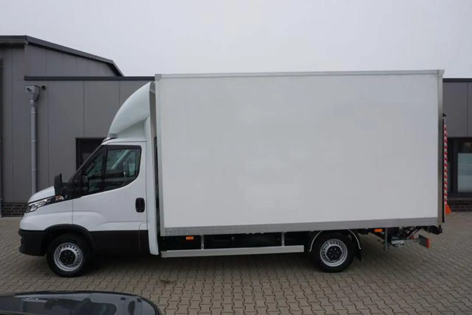 Iveco Daily Koffer mit Ladebordwand 35S18 HI-Matic+AC... Blanc - 2