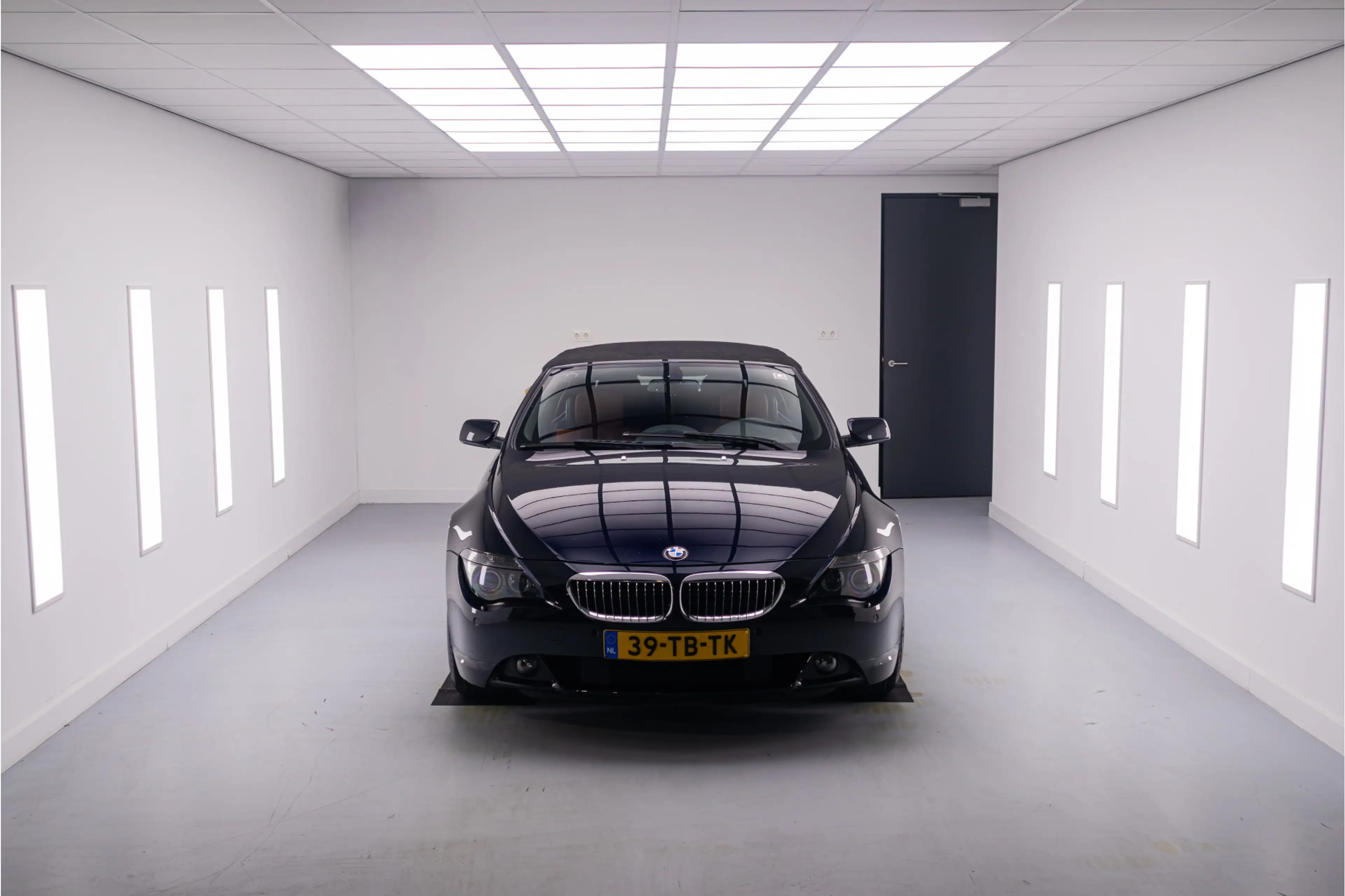 BMW 650 6-Serie Cabrio 650i | 4.8 V8 | 367 PK | BMW Indivi — photo 2