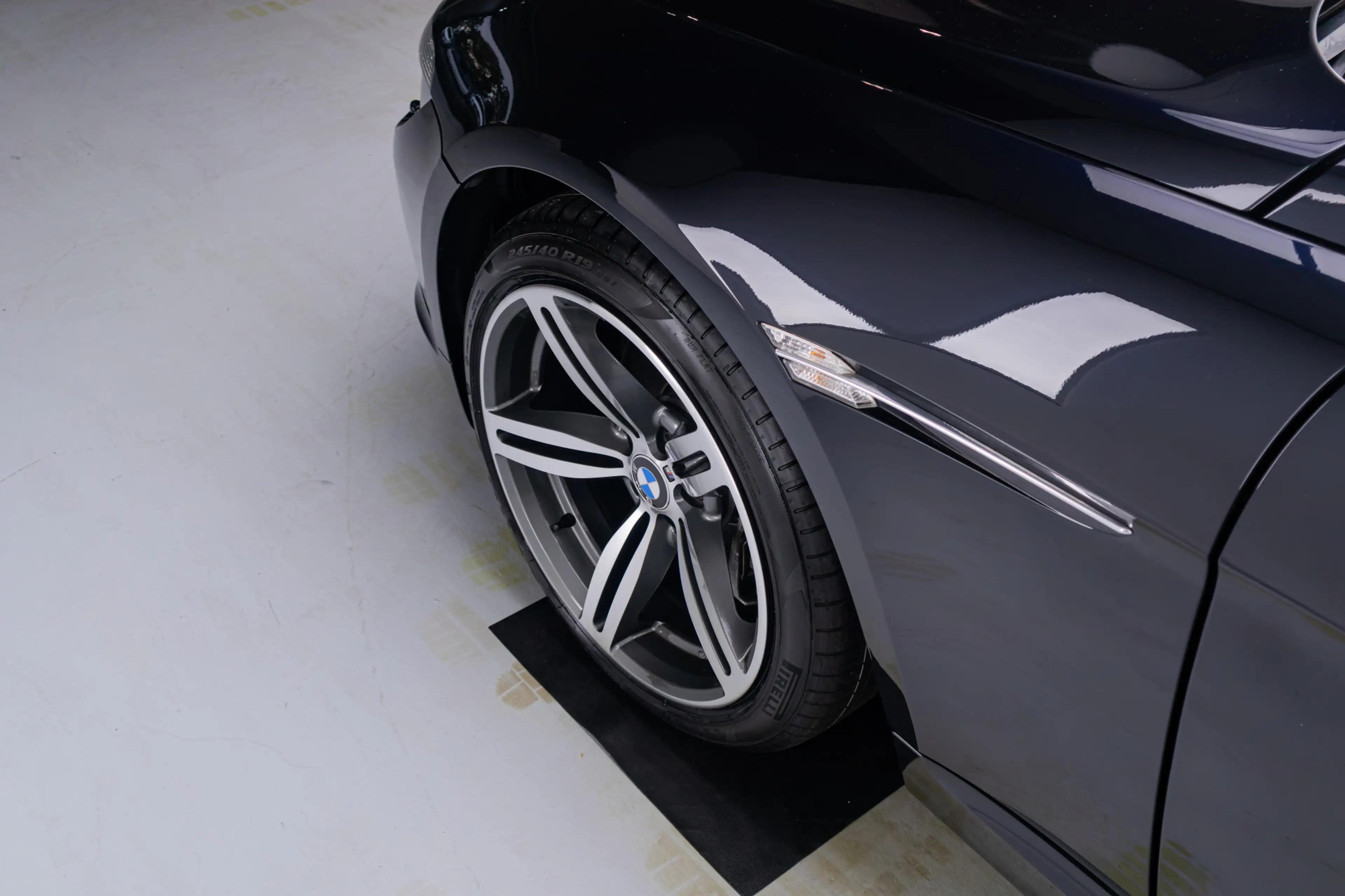 BMW 650 6-Serie Cabrio 650i | 4.8 V8 | 367 PK | BMW Indivi — photo 14