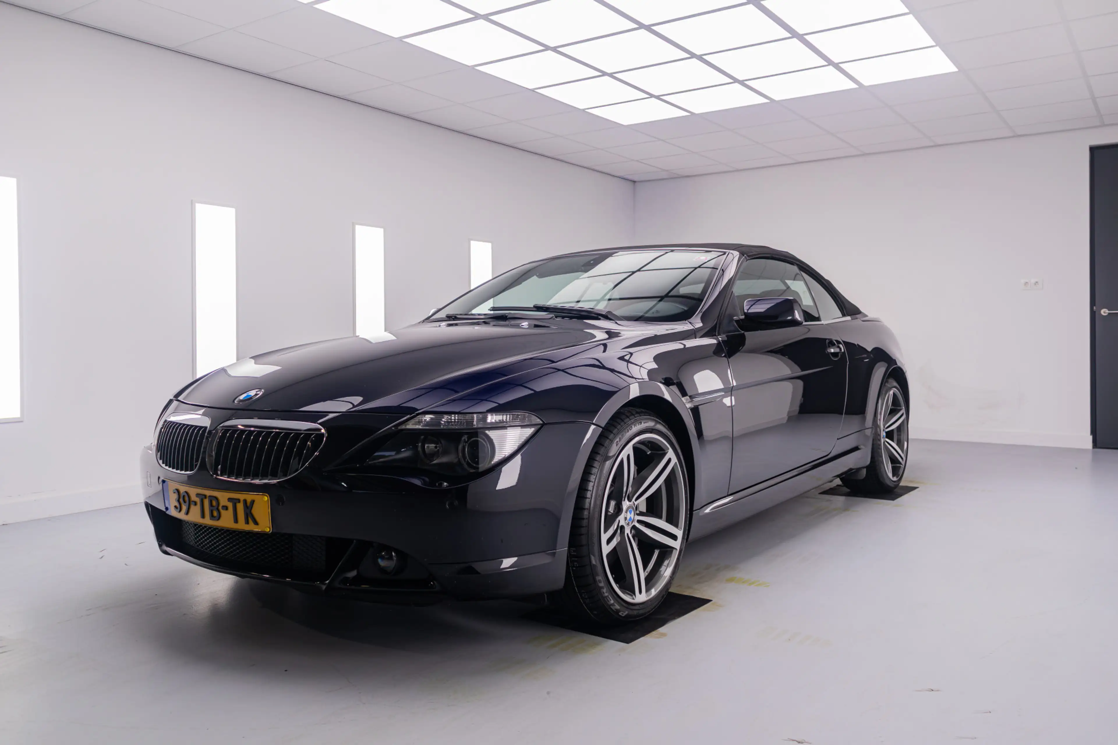 BMW 650 6-Serie Cabrio 650i | 4.8 V8 | 367 PK | BMW Indivi