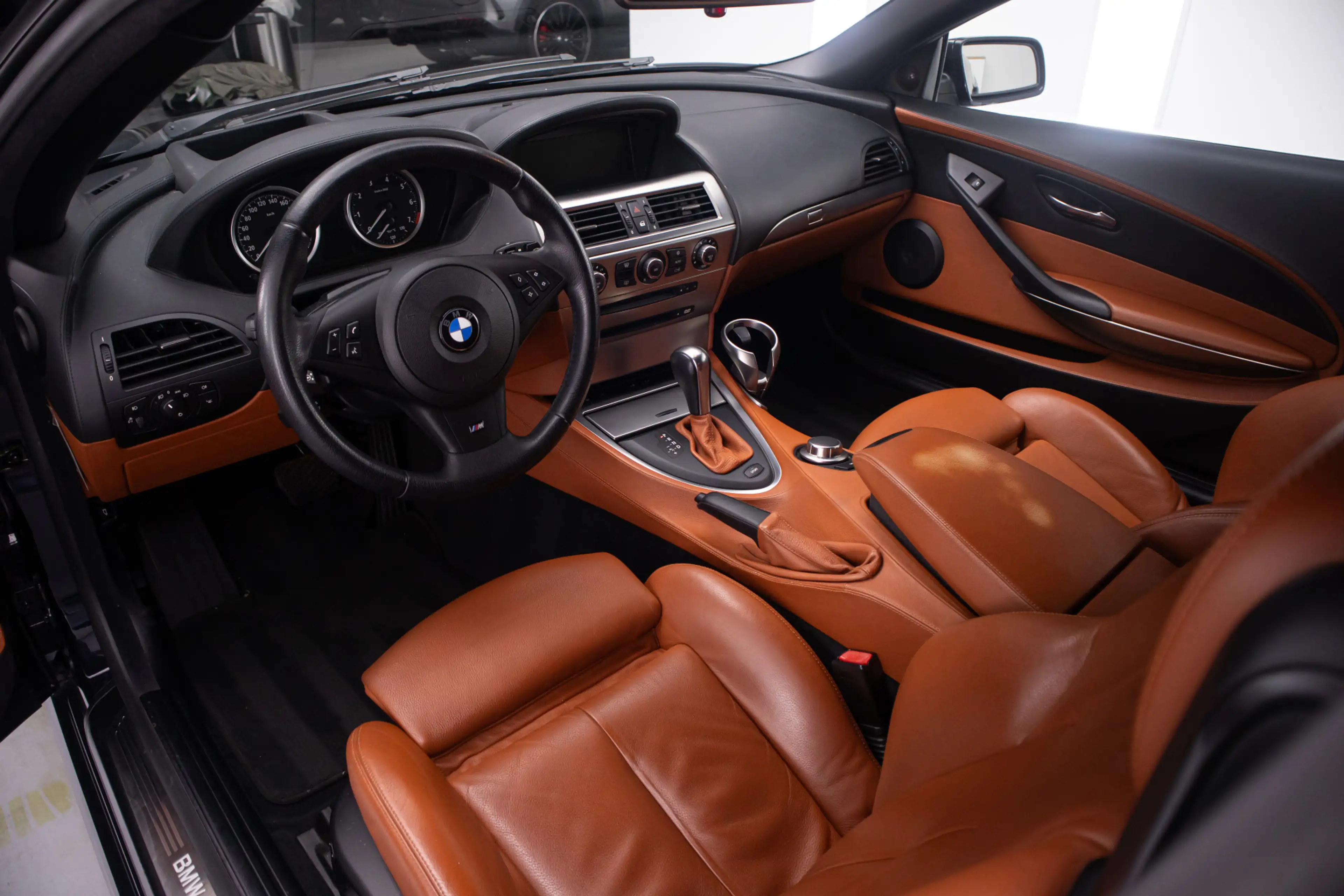 BMW 650 6-Serie Cabrio 650i | 4.8 V8 | 367 PK | BMW Indivi — photo 15
