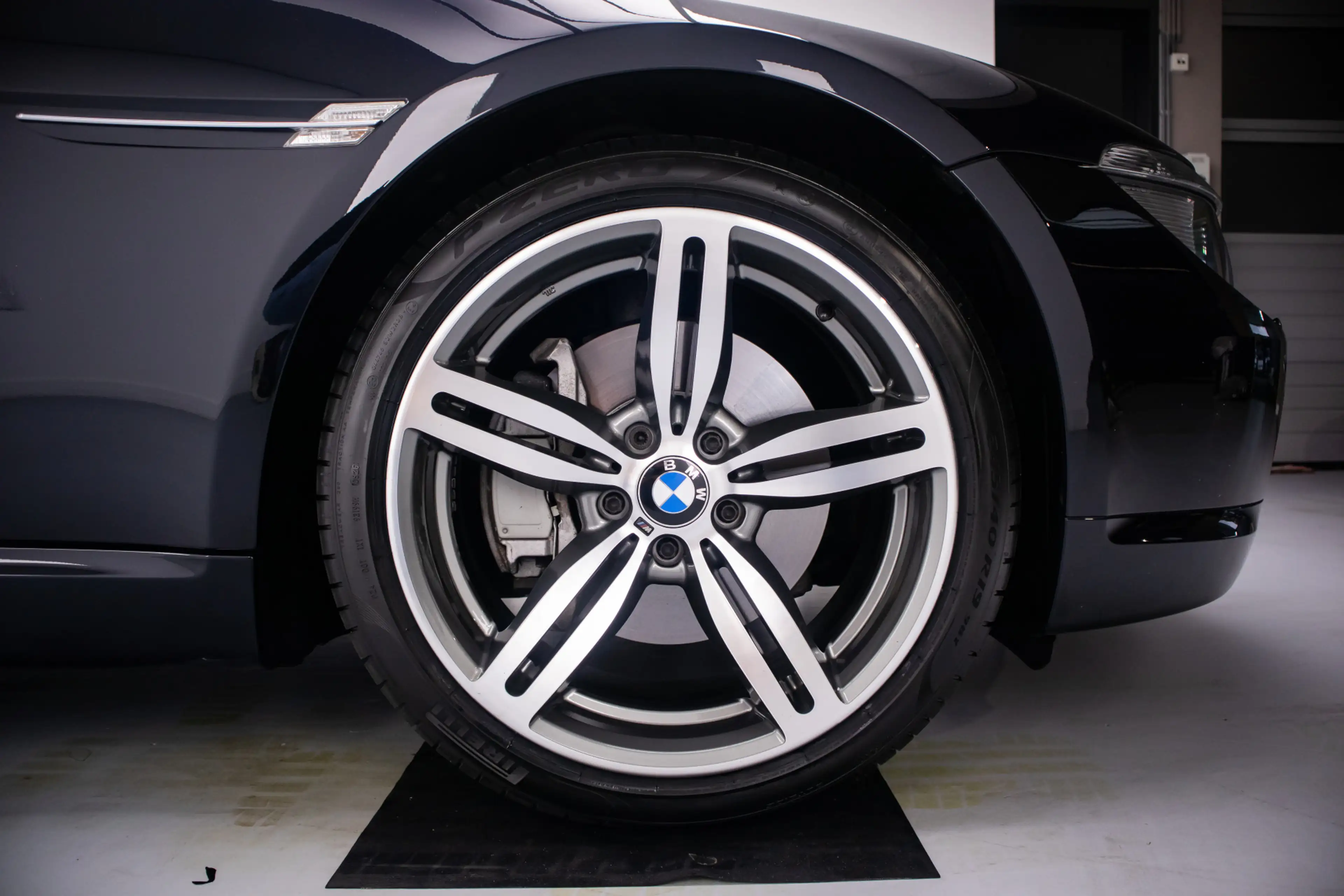 BMW 650 6-Serie Cabrio 650i | 4.8 V8 | 367 PK | BMW Indivi — photo 9