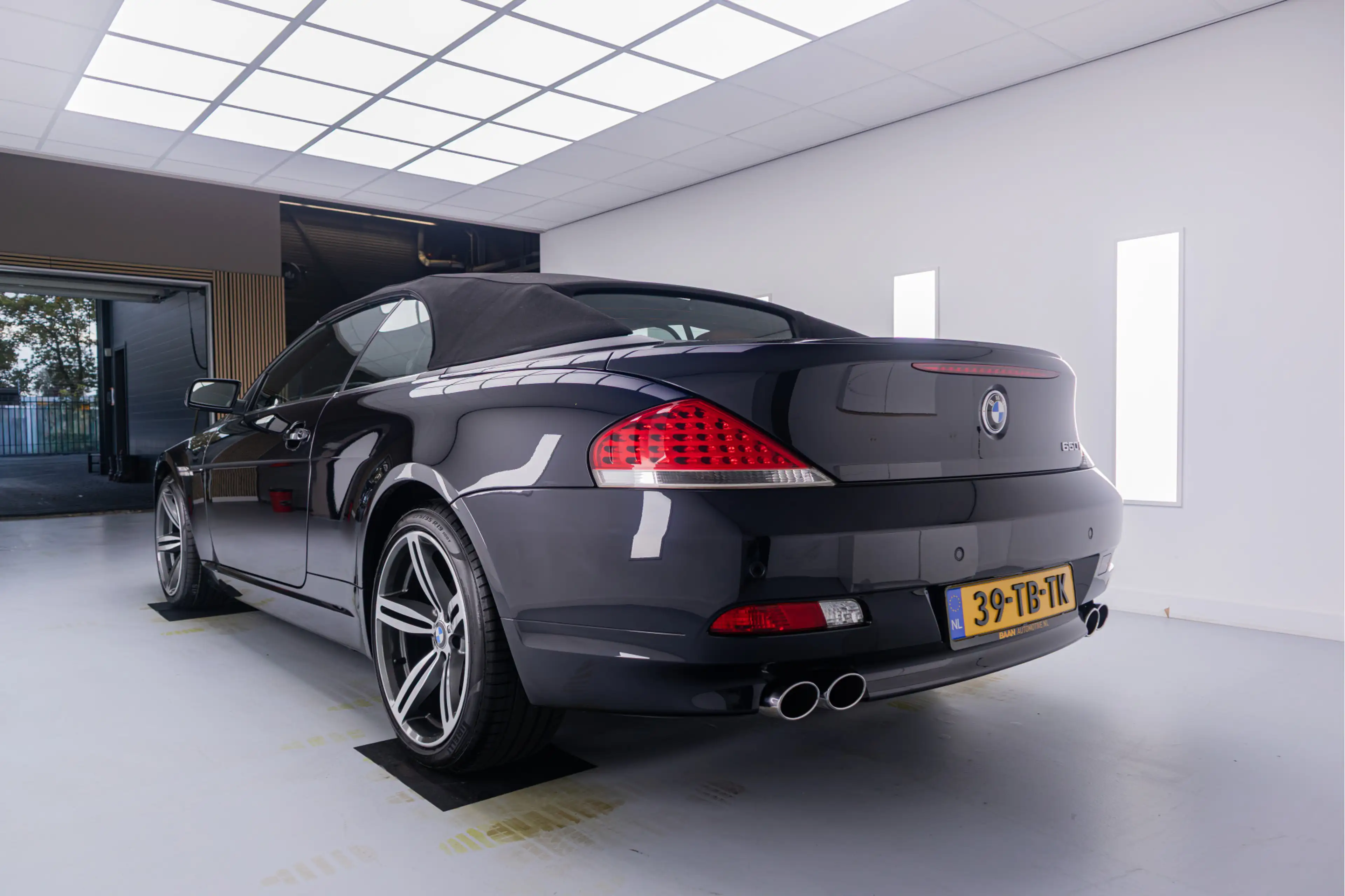 BMW 650 6-Serie Cabrio 650i | 4.8 V8 | 367 PK | BMW Indivi — photo 11