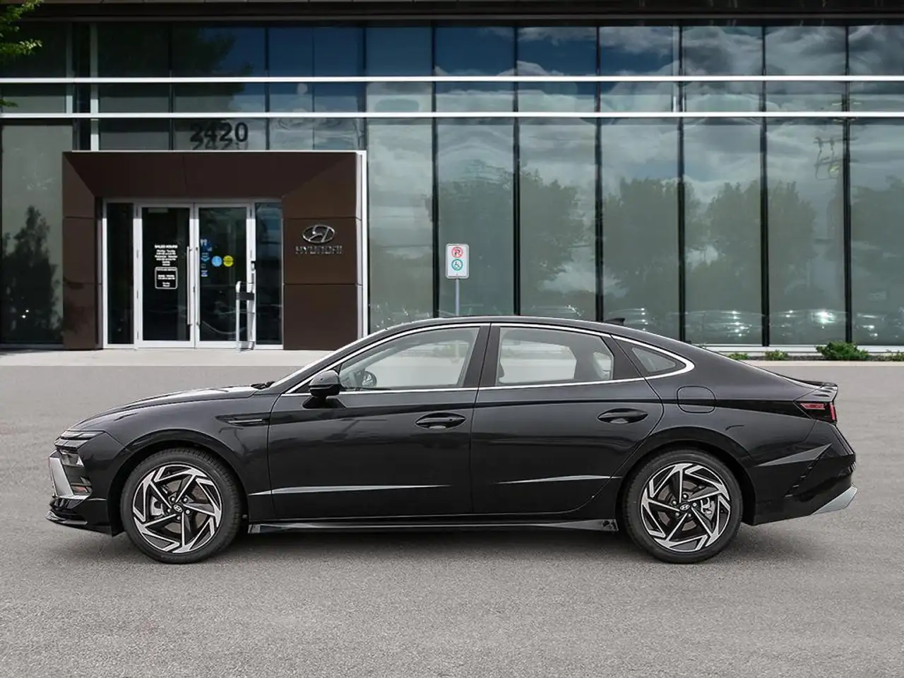 Hyundai SONATA снимка Hyundai SONATA