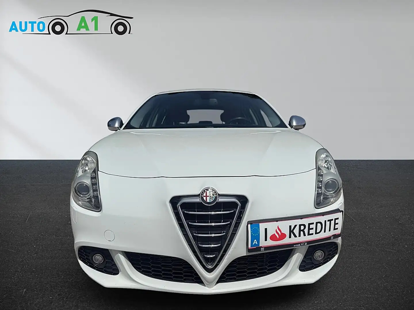 Alfa Romeo Giulietta 2,0 JTD Multijet II Distinctive TCT Weiß - 2