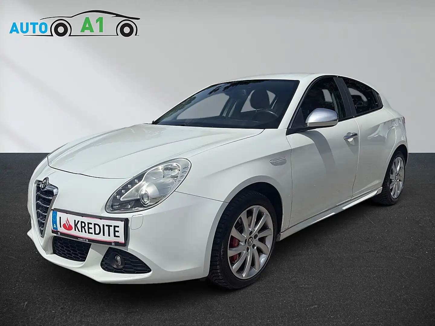 Alfa Romeo Giulietta 2,0 JTD Multijet II Distinctive TCT Weiß - 1