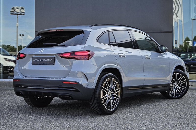Mercedes-Benz GLA 180 GLA Automaat Business Solution AMG | MANUFAKTUR | — photo 3