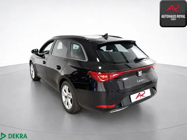 Seat Leon view 2
