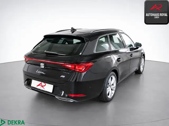 Seat Leon view 3