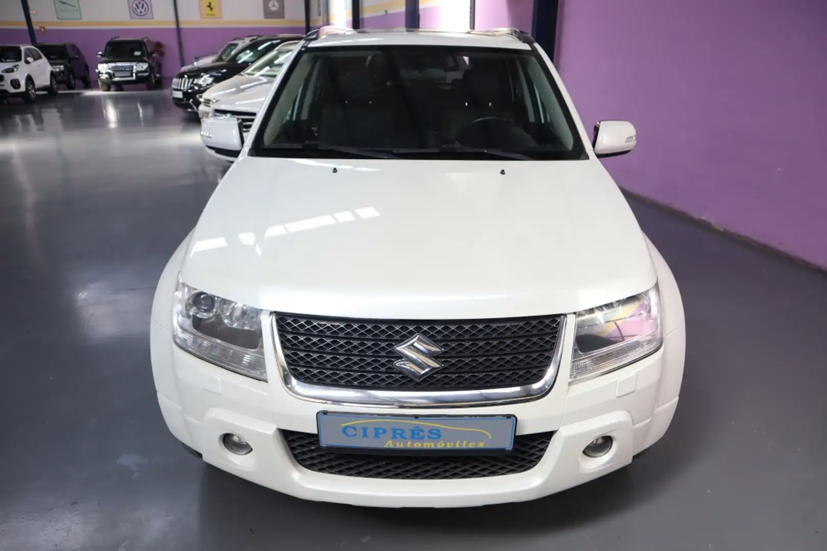 Suzuki Grand Vitara 1.9DDiS JLX Blanco - 2