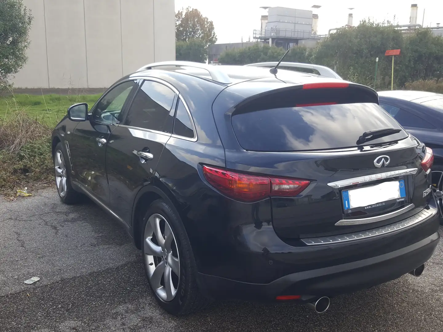 Infiniti FX FX 3.0d V6 S Premium awd auto Nero - 2
