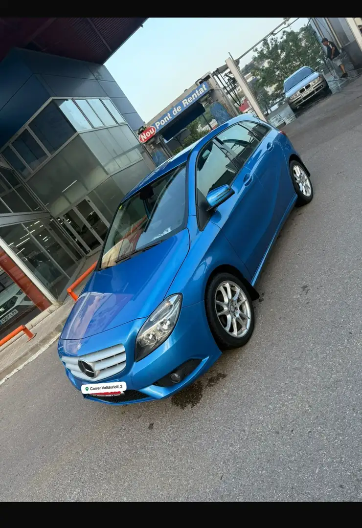 Mercedes-Benz B 180 B 180 BE Azul - 2