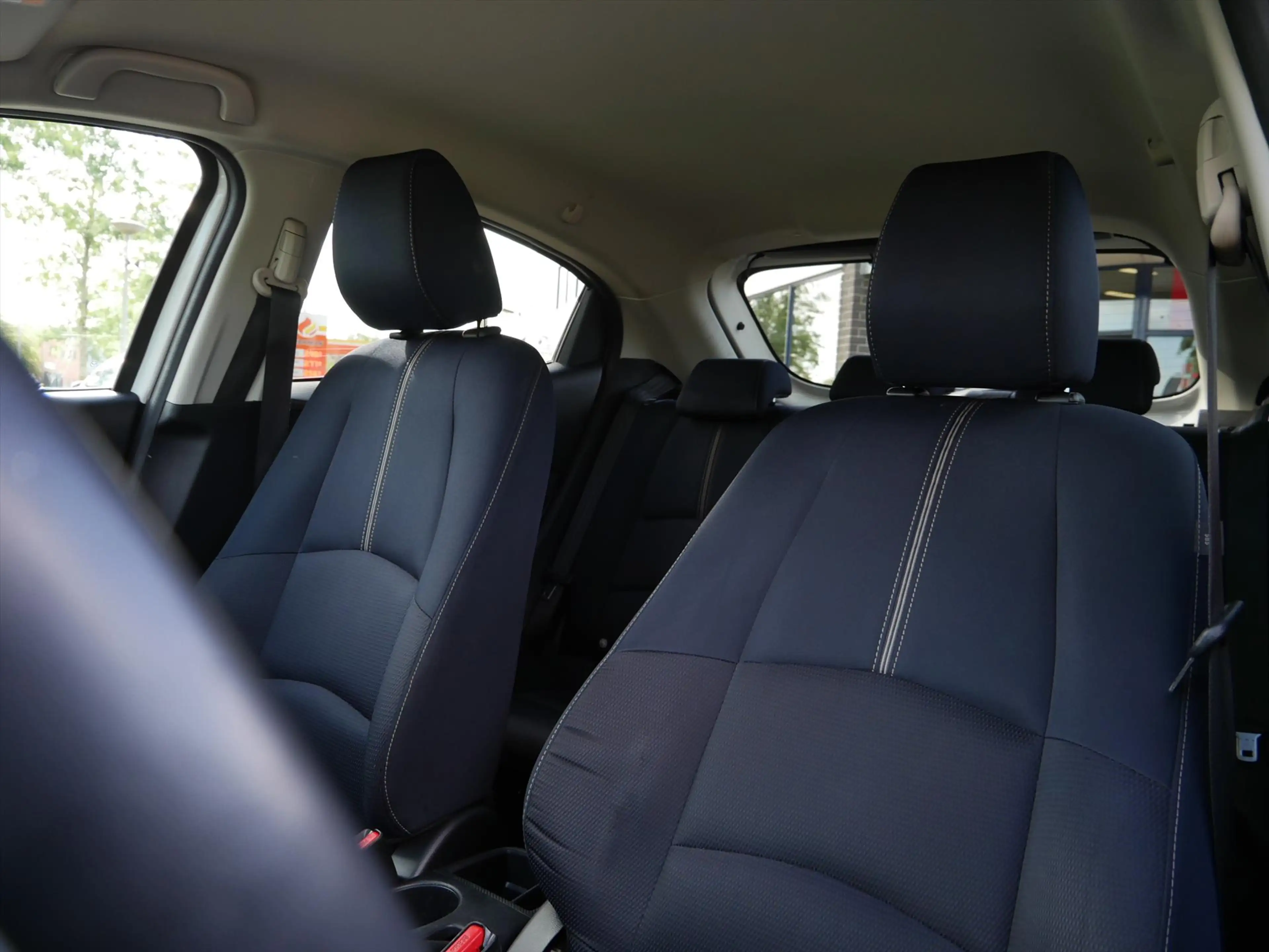 Mazda 2 1.5 SKYACTIV-G 90PK Skylease | Automaat | Stuur + — photo 5