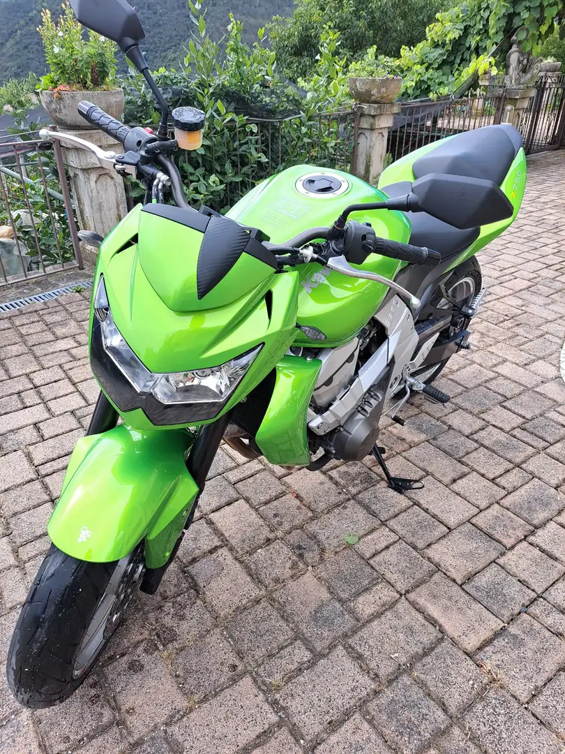 Kawasaki Z 750 Verde - 1